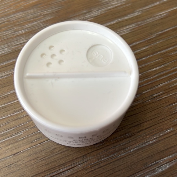 Cosmedix Pure C vitamin c mixing crystals. - Picture 4 of 6